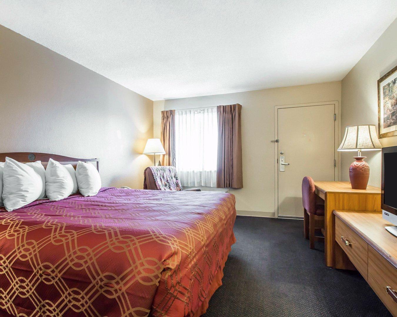 Econo Lodge Springfield I-44 Экстерьер фото