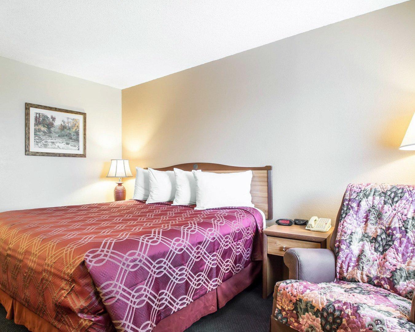 Econo Lodge Springfield I-44 Экстерьер фото